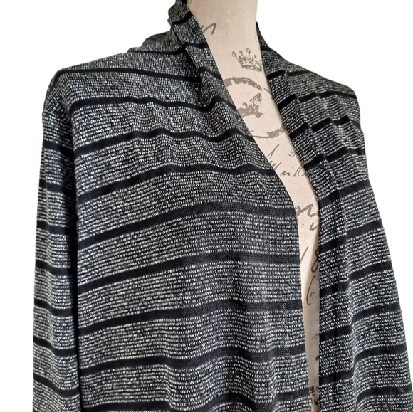 💖 Lane Bryant Black grey stripe Classic long open front cardigan plus 26/ 28 - Picture 12 of 14